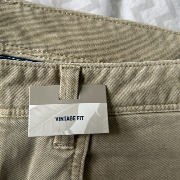 Men’s Tommy Bahama Vintage Fit Pants - Picture 5 of 7